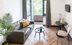 Cozy Studio With Kitchen And Bathroom - Vilmos